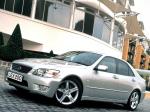 Lexus IS200 1999 года (UK)